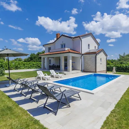 Zirdum By Interhome * Nova Vas (Porec)